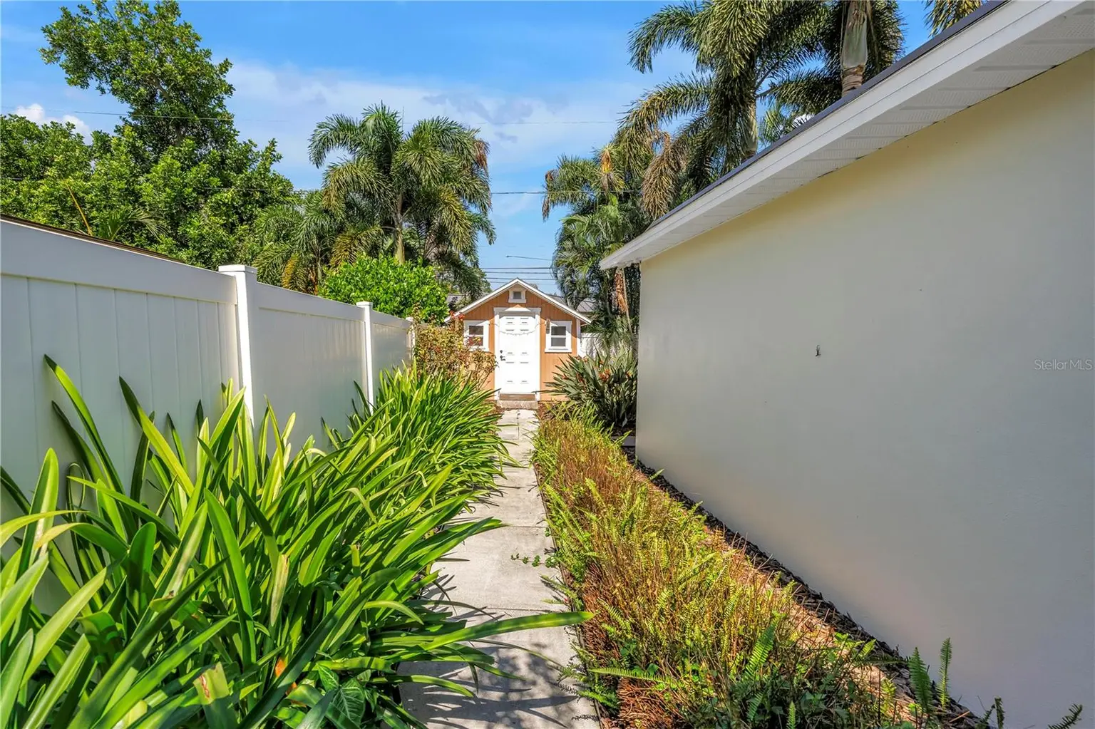 146 GIRALDA BOULEVARD NE, ST PETERSBURG, FL, photo 42 of 49