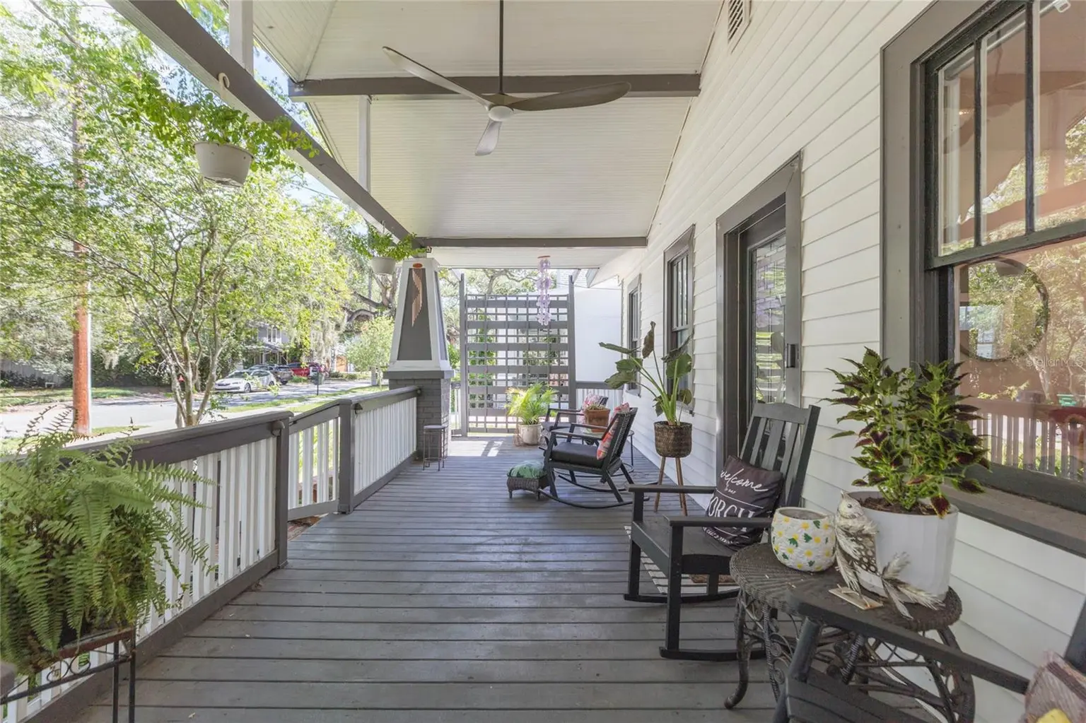 3114 W HAWTHORNE ROAD, TAMPA, FL, photo 6 of 54