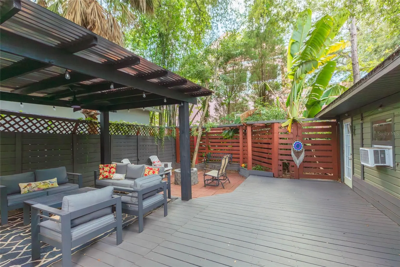 3114 W HAWTHORNE ROAD, TAMPA, FL, photo 49 of 54