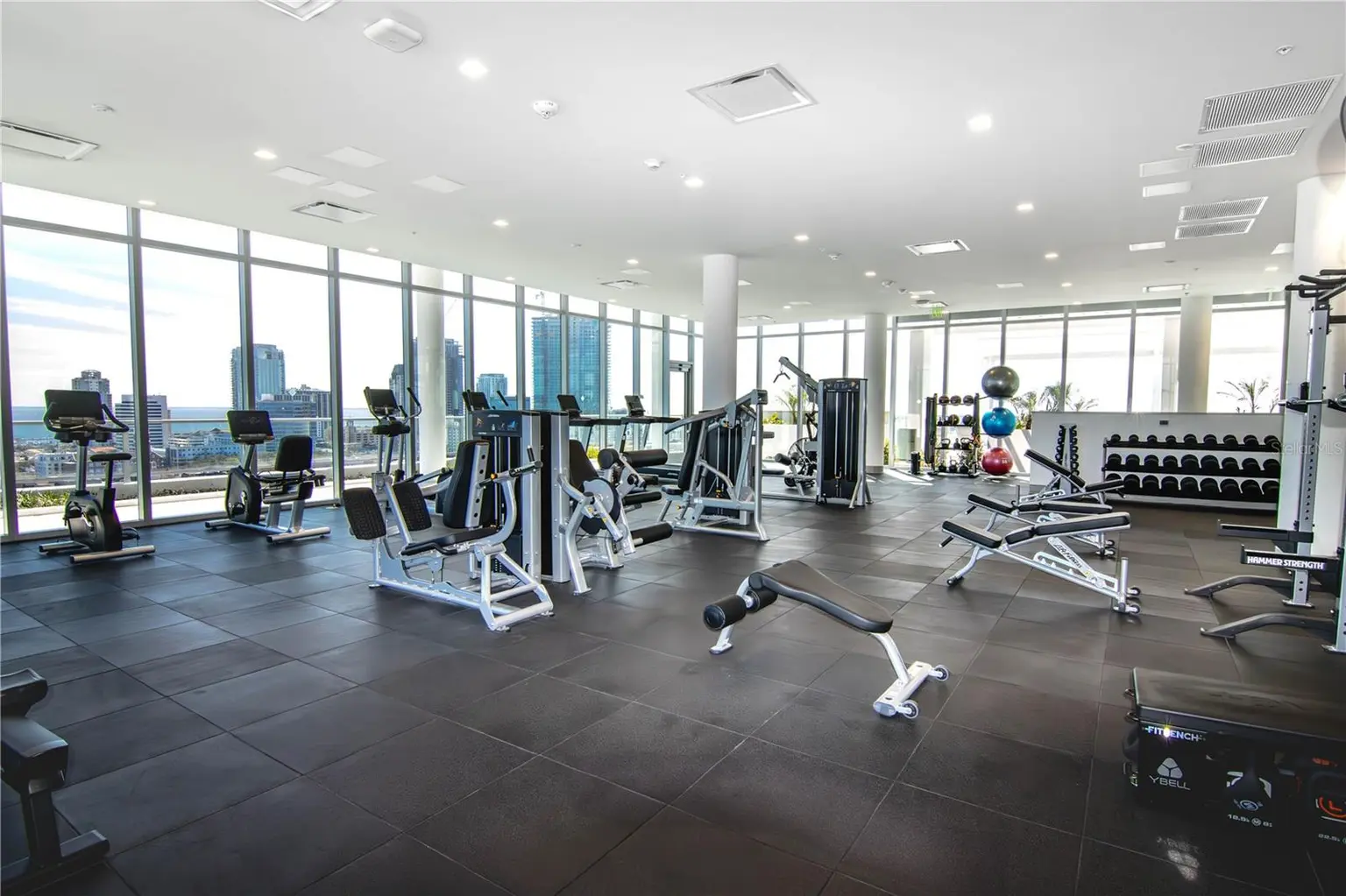 777 3RD AVENUE N #1703, ST PETERSBURG, FL, photo 18 of 21