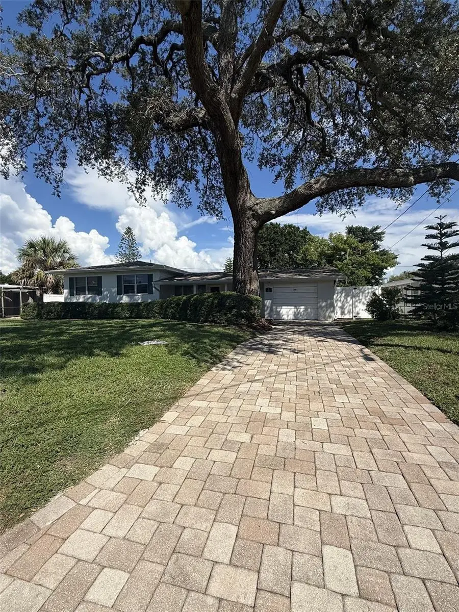 331 SHIRLEY AVENUE, BELLEAIR, FL, photo 2 of 12