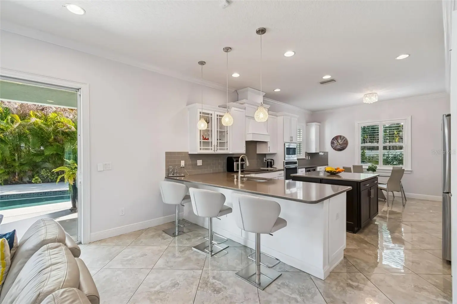 3610 E CLARK CIRCLE, TAMPA, FL, photo 5 of 63