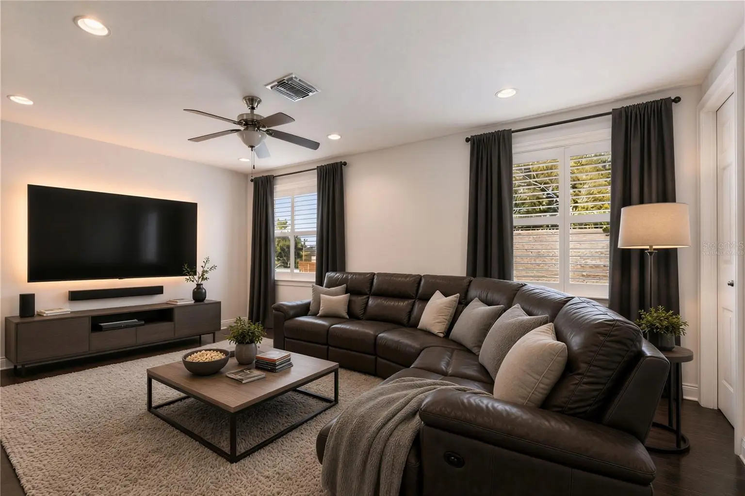 3610 E CLARK CIRCLE, TAMPA, FL, photo 33 of 63