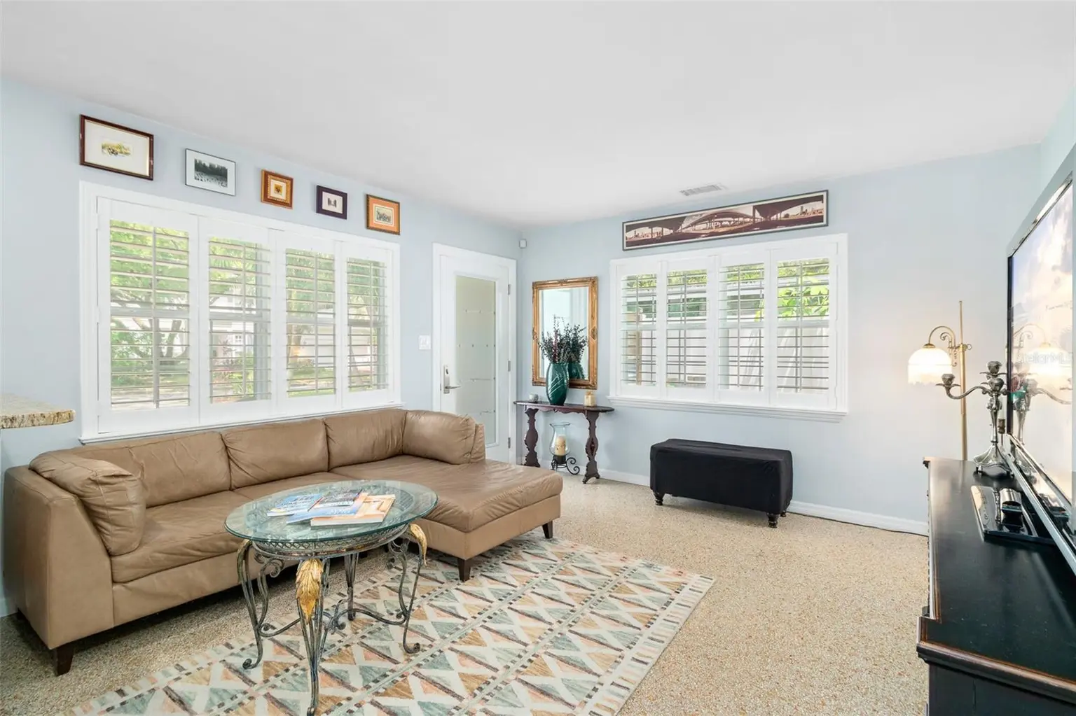 3004 W BAY VILLA AVENUE, TAMPA, FL, photo 6 of 30