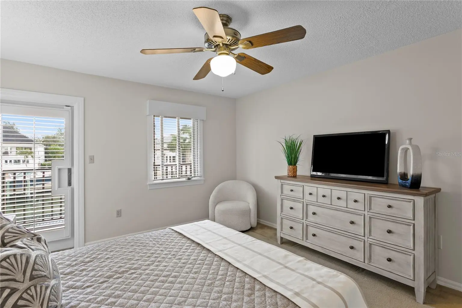 4922 W BAY WAY PLACE, TAMPA, FL, photo 27 of 45