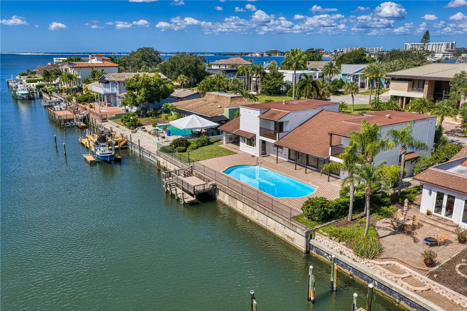 4922 W BAY WAY PLACE, TAMPA, FL, photo 40 of 45