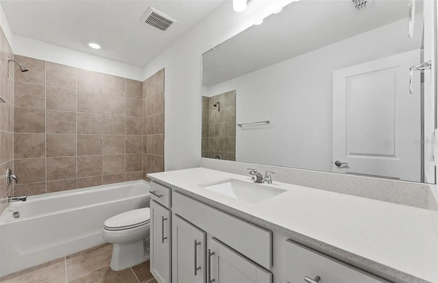 11133 SYCAMORE GLEN LOOP, THONOTOSASSA, FL, photo 16 of 19