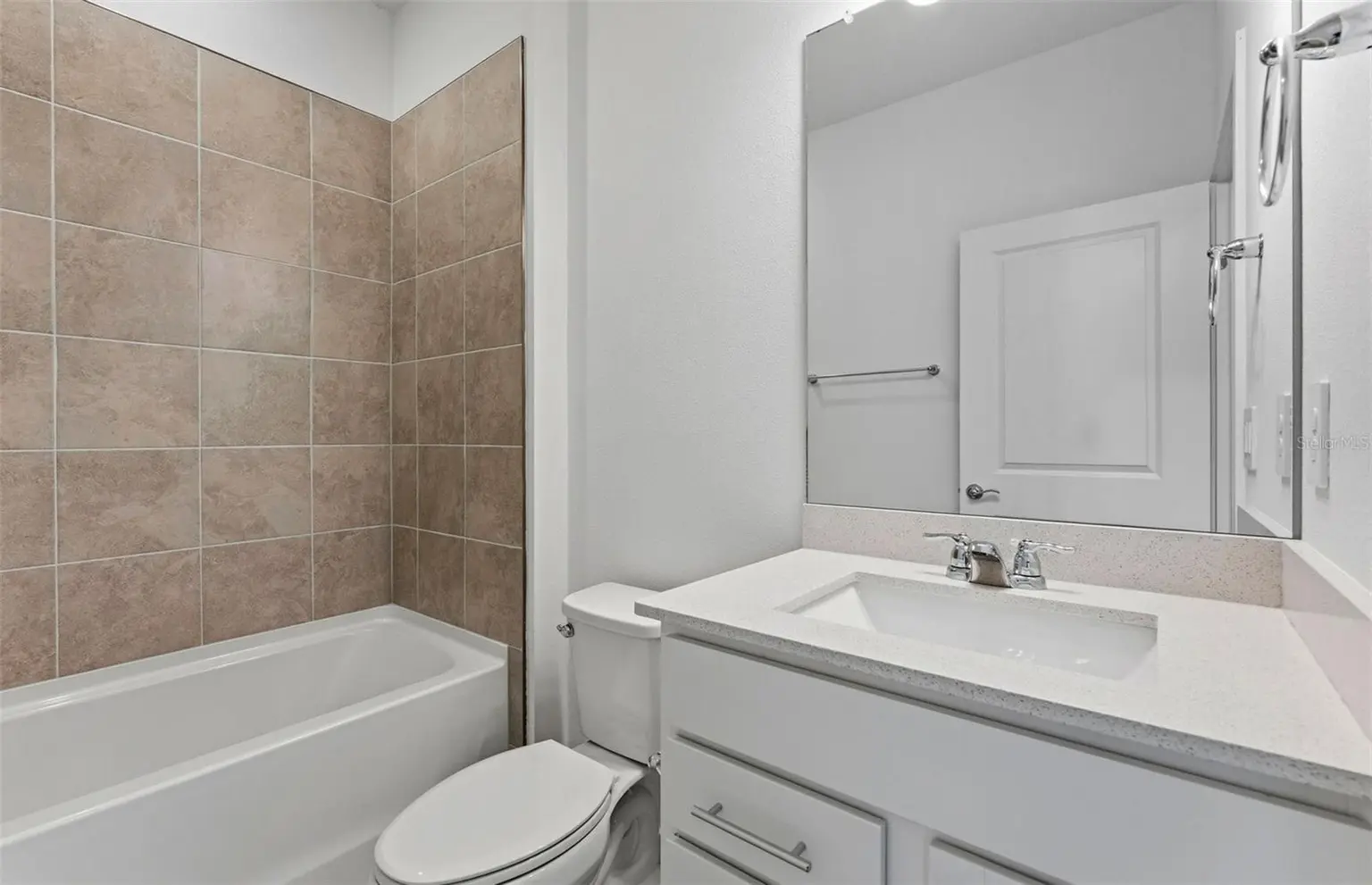11133 SYCAMORE GLEN LOOP, THONOTOSASSA, FL, photo 18 of 19
