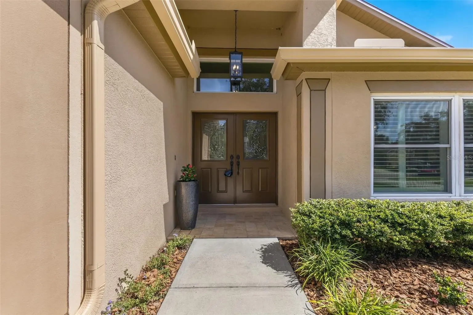 19221 ROBIN PERCH LANE, TAMPA, FL, photo 5 of 91