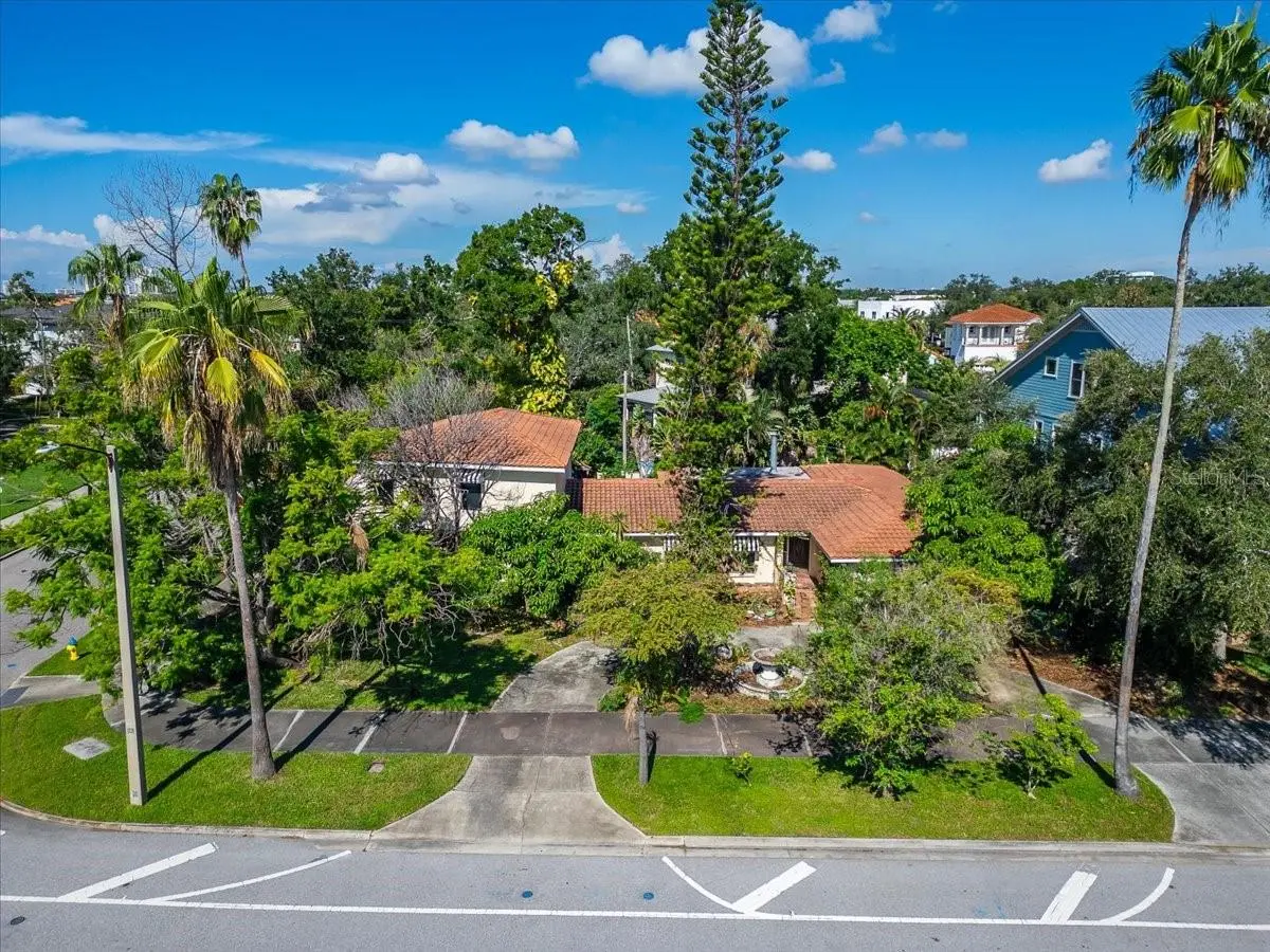 114 W DAVIS BOULEVARD, TAMPA, FL, photo 1 of 37