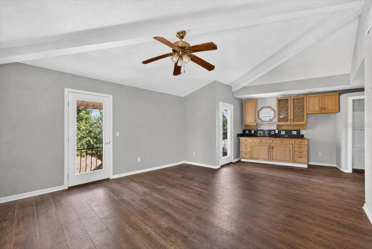 114 W DAVIS BOULEVARD, TAMPA, FL, photo 11 of 37