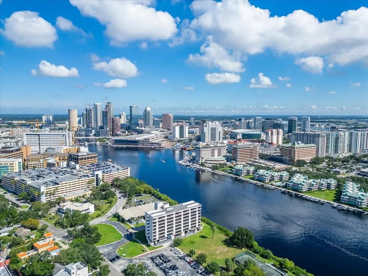 114 W DAVIS BOULEVARD, TAMPA, FL, photo 15 of 37