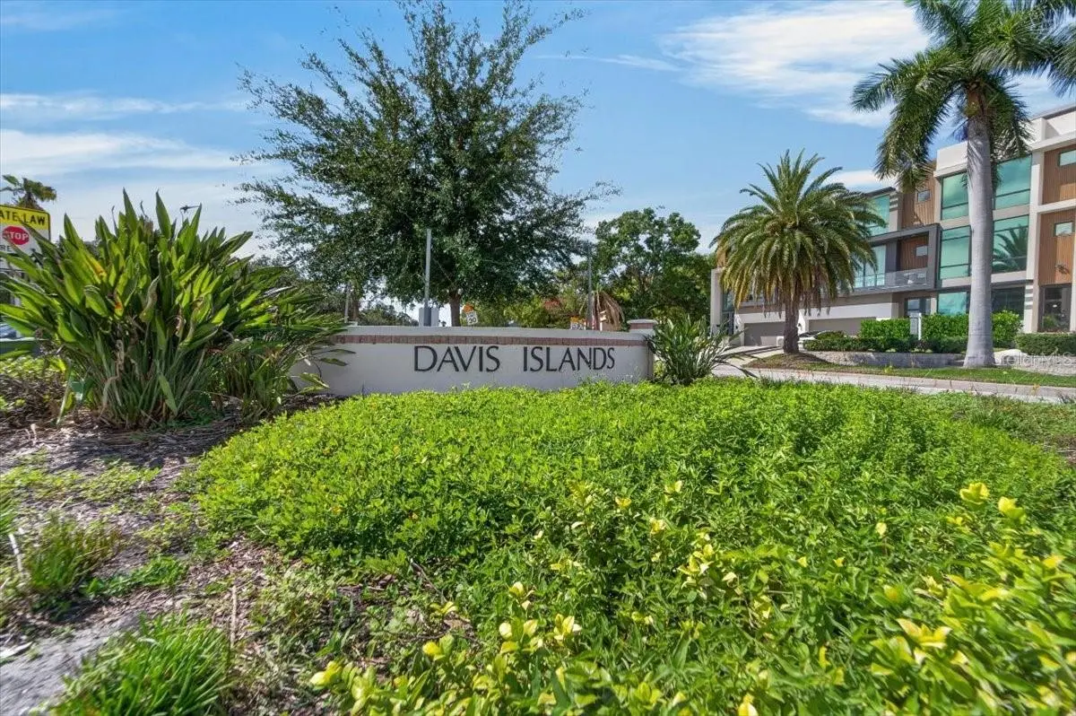 114 W DAVIS BOULEVARD, TAMPA, FL, photo 16 of 37