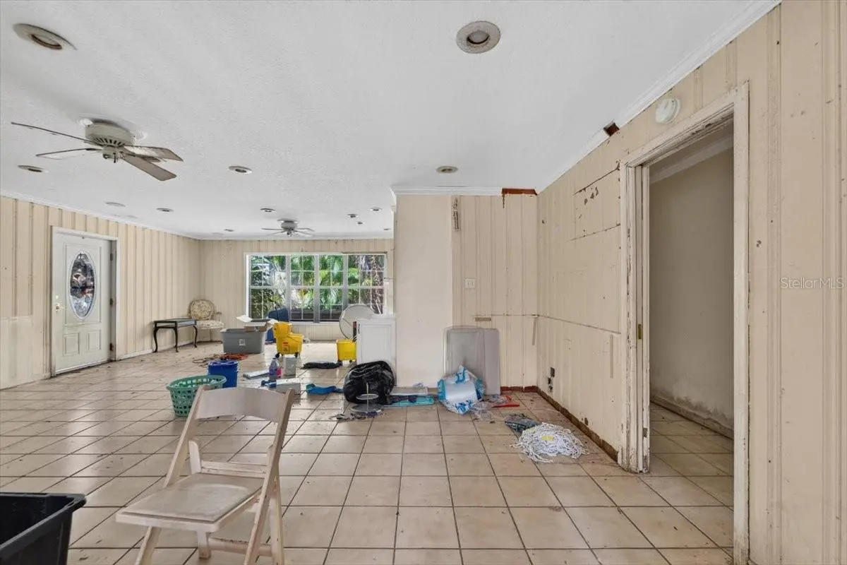 114 W DAVIS BOULEVARD, TAMPA, FL, photo 17 of 37