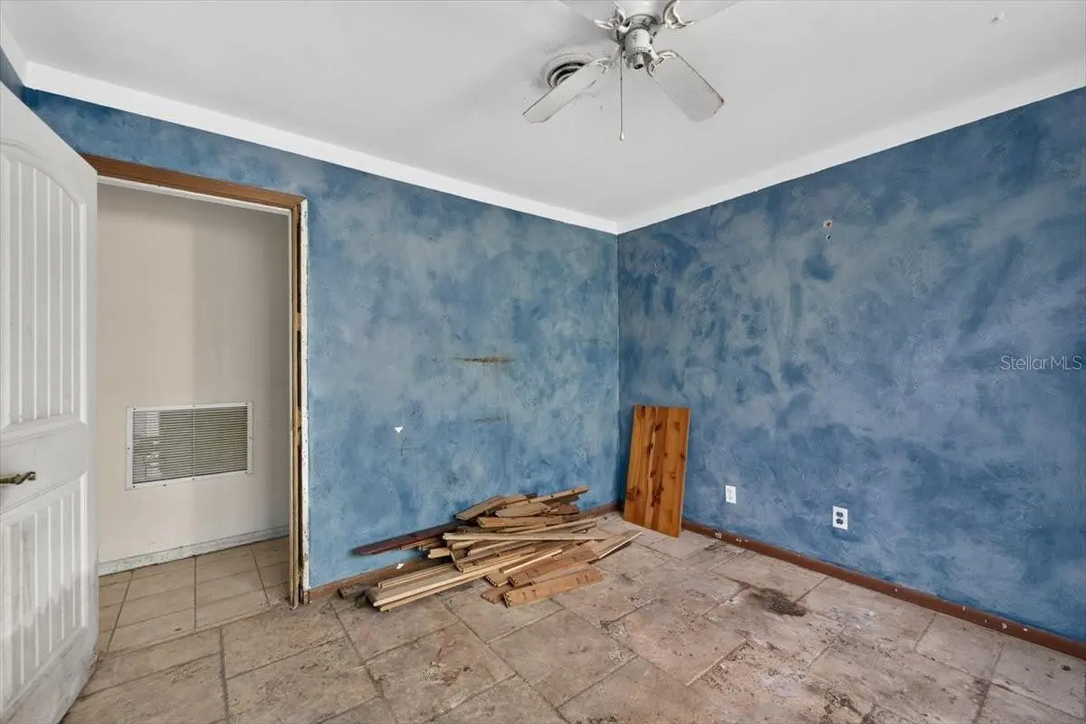 114 W DAVIS BOULEVARD, TAMPA, FL, photo 22 of 37