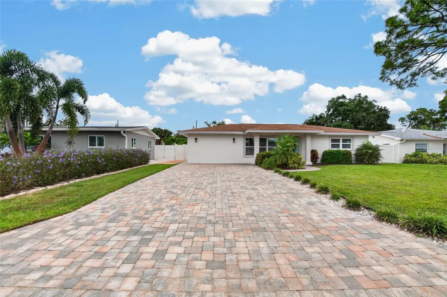9043 2ND STREET N, ST PETERSBURG, FL, photo 5 of 54