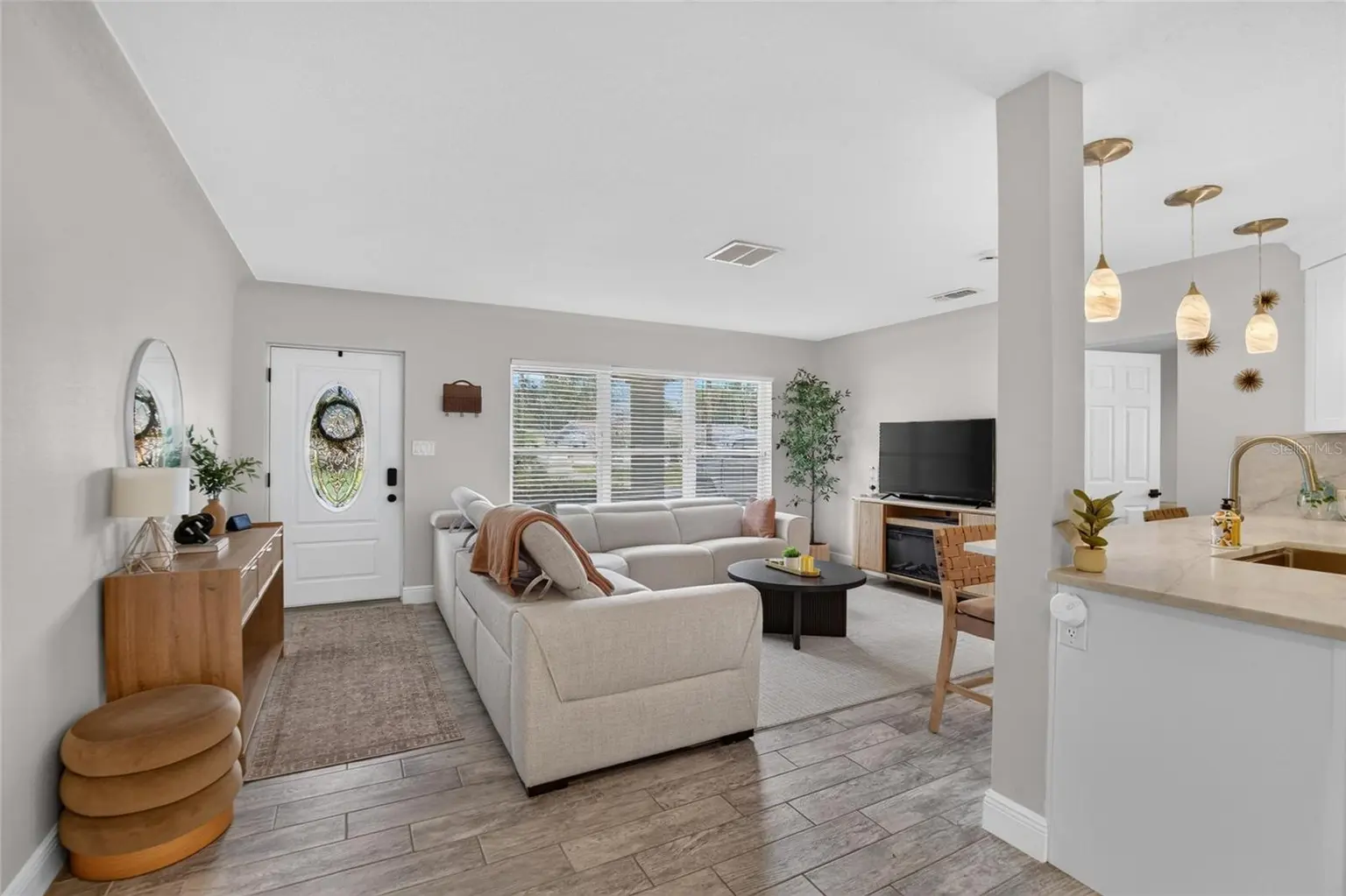 9043 2ND STREET N, ST PETERSBURG, FL, photo 9 of 54
