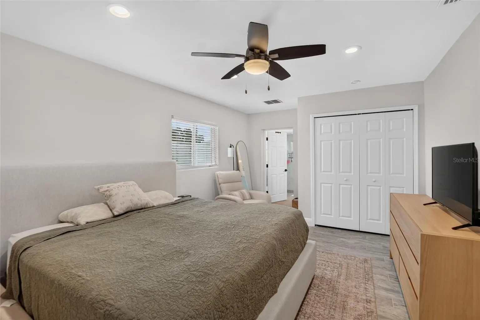 9043 2ND STREET N, ST PETERSBURG, FL, photo 27 of 54