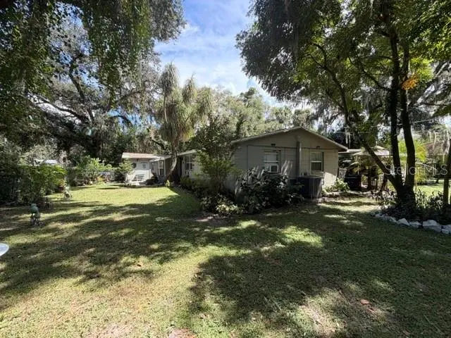 11615 GROVEWOOD AVENUE, THONOTOSASSA, FL, photo 11 of 29