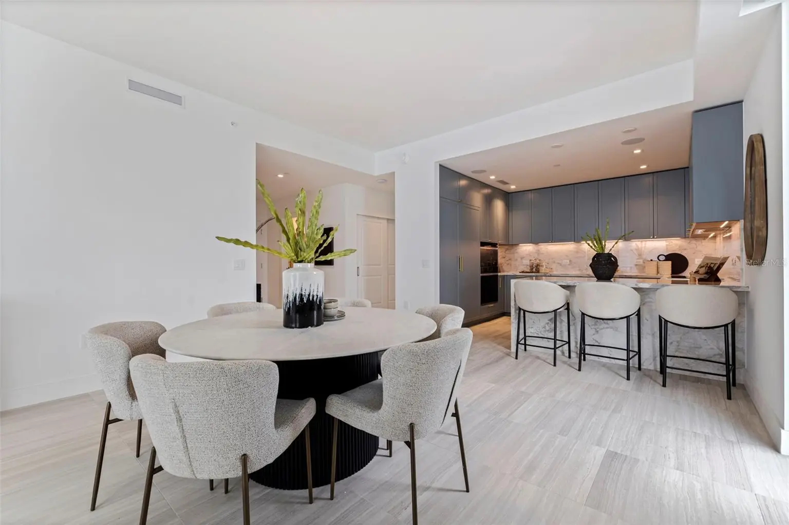 3015 S YSABELLA AVENUE #2401, TAMPA, FL, photo 13 of 84