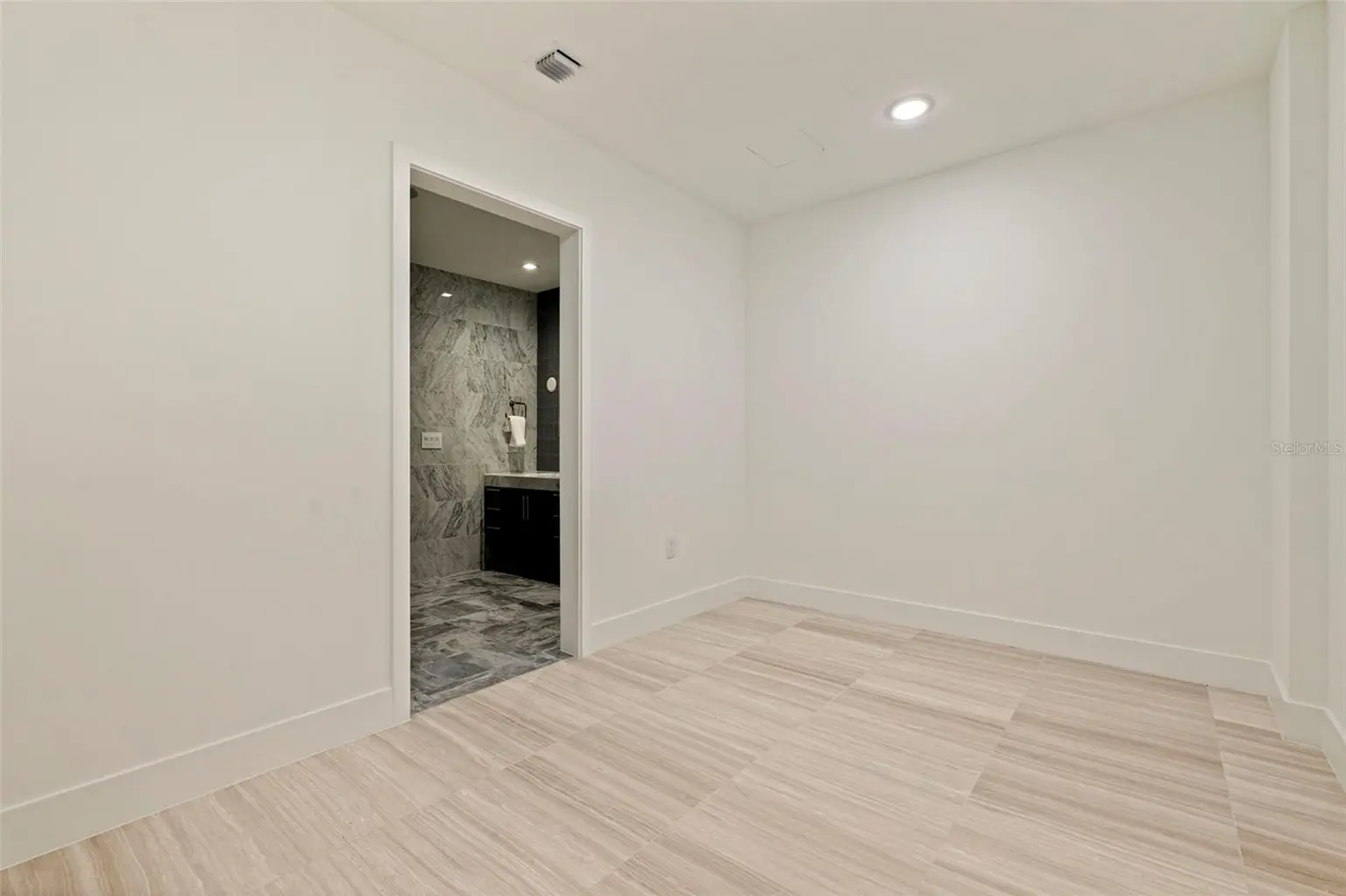 3015 S YSABELLA AVENUE #2401, TAMPA, FL, photo 32 of 84
