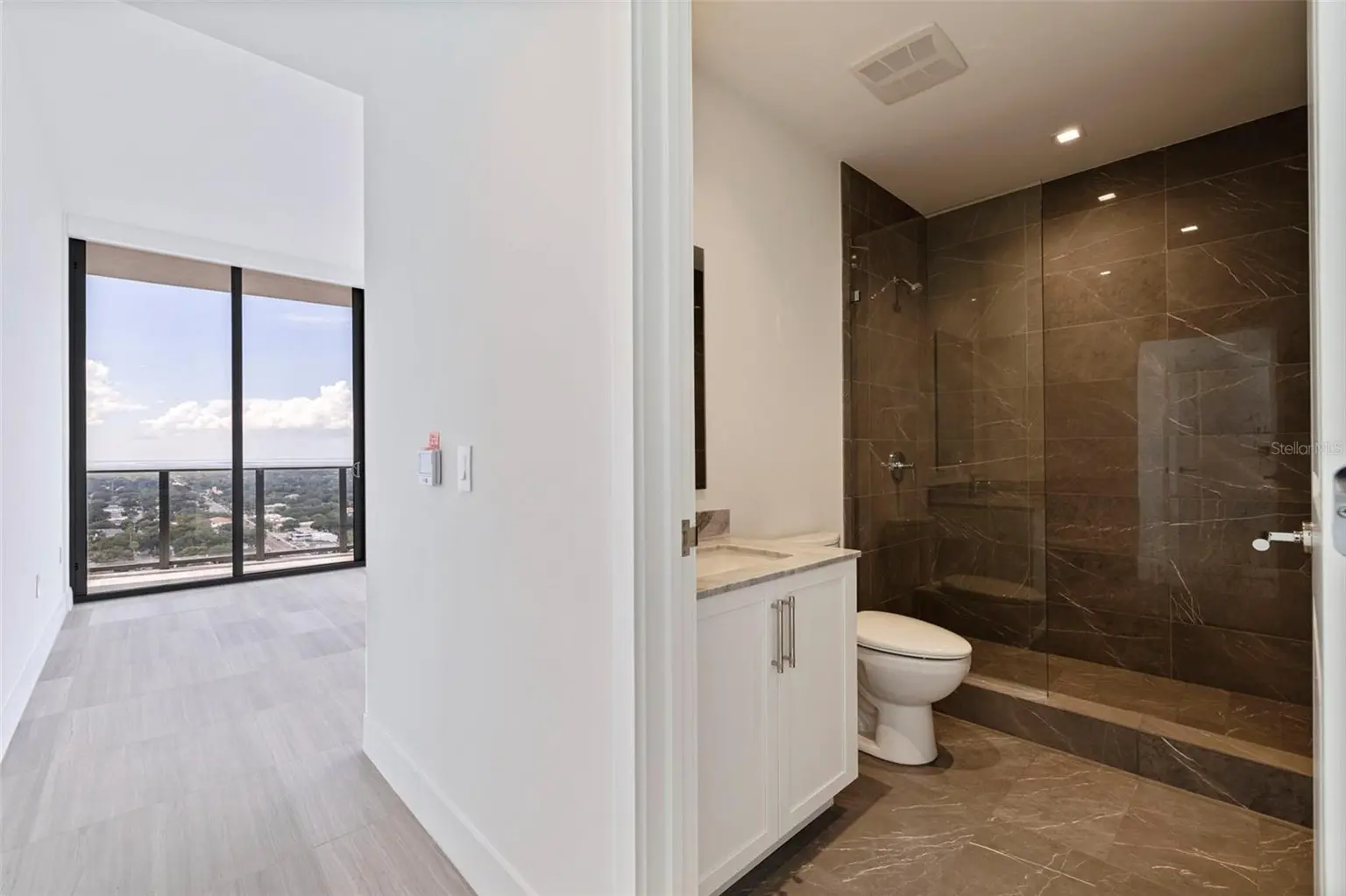 3015 S YSABELLA AVENUE #2401, TAMPA, FL, photo 36 of 84