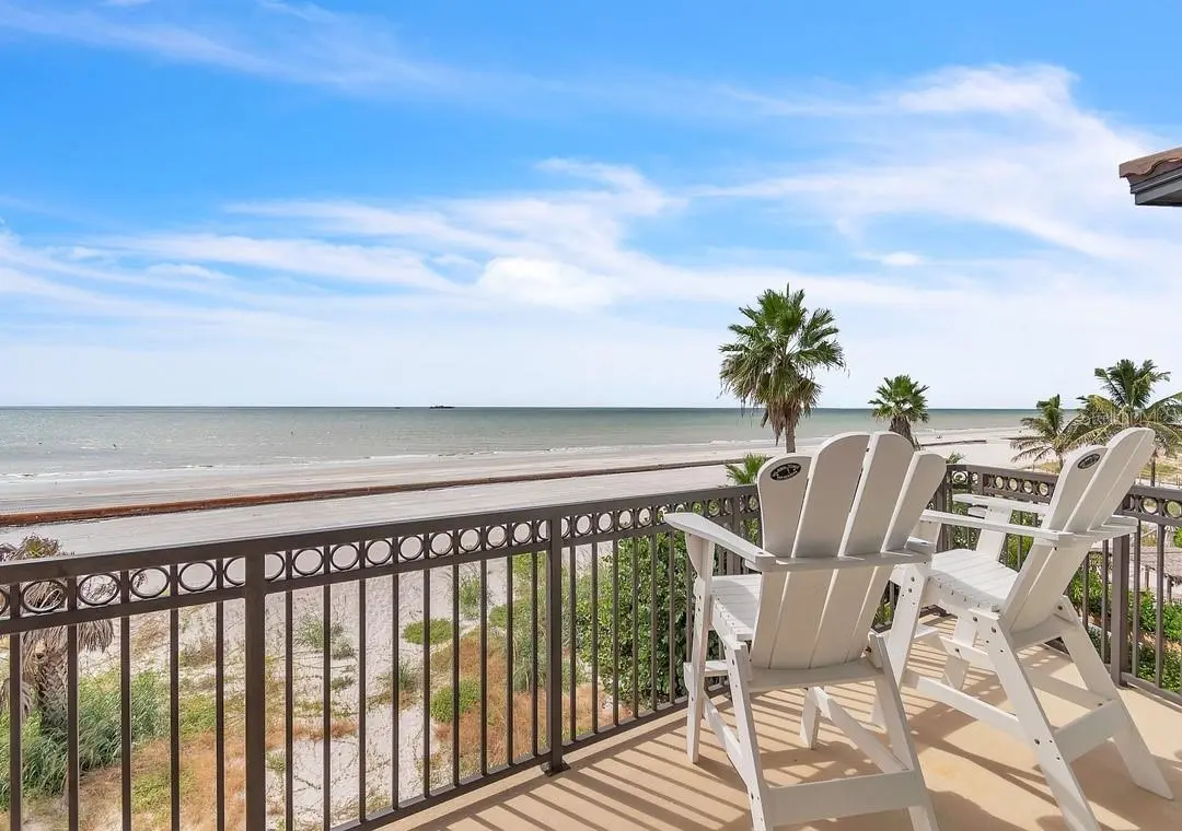 17810 LEE AVENUE, REDINGTON SHORES, FL, photo 8 of 74