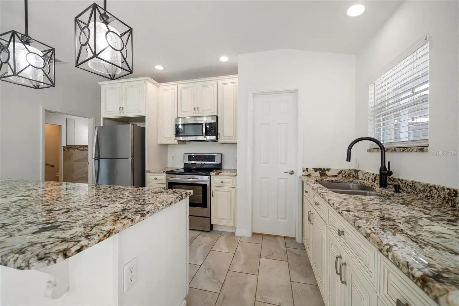 1105 DEER RUN PLACE, VALRICO, FL, photo 39 of 52
