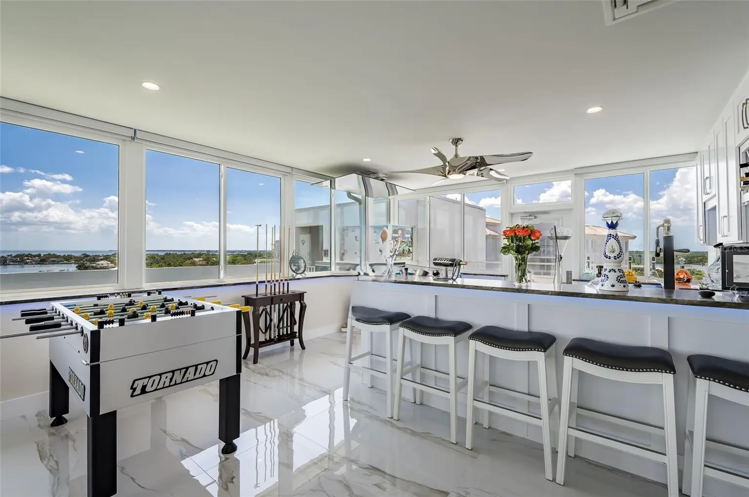 1365 SNELL ISLE BOULEVARD NE #9A, ST PETERSBURG, FL, photo 25 of 74