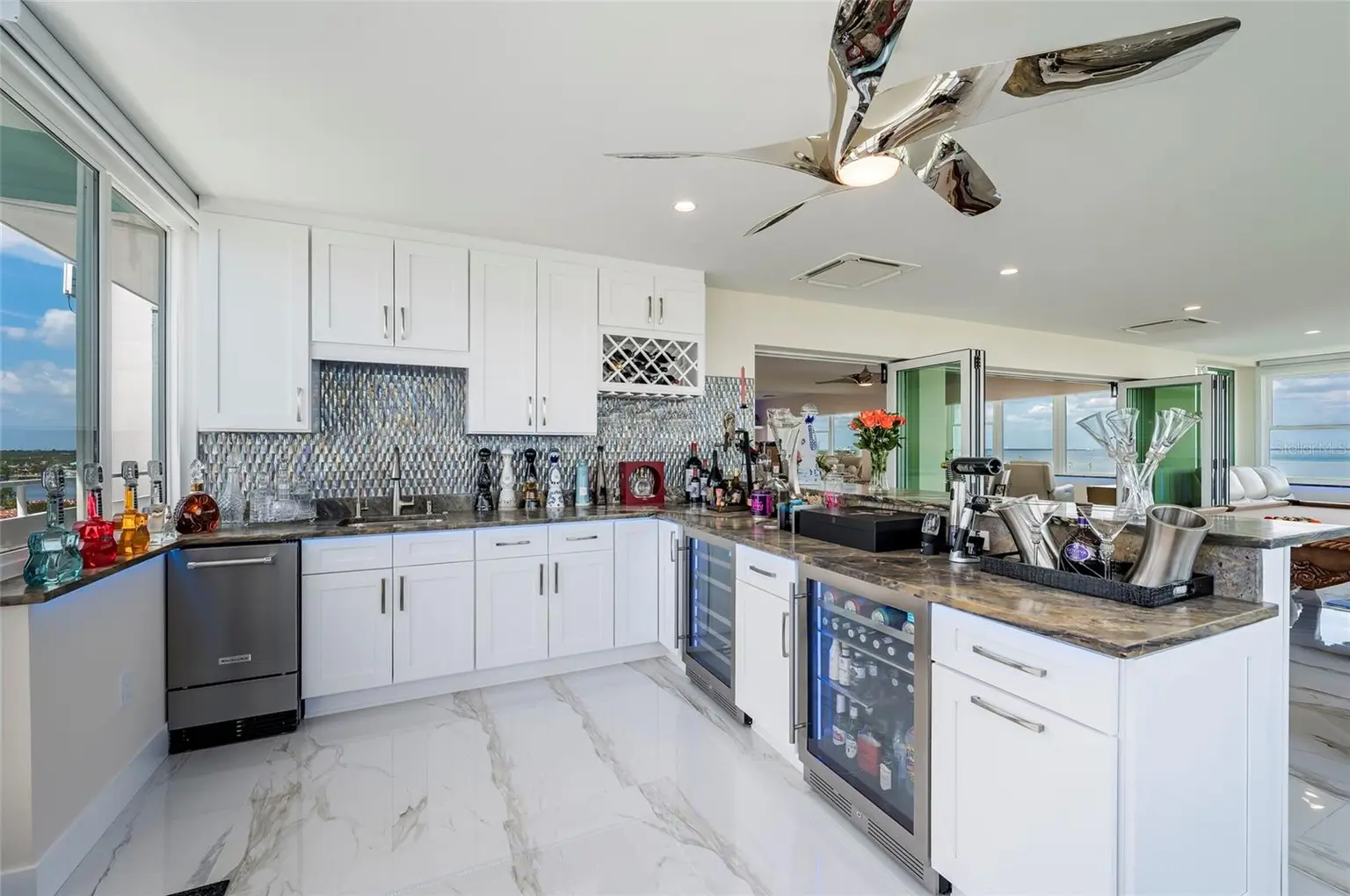 1365 SNELL ISLE BOULEVARD NE #9A, ST PETERSBURG, FL, photo 28 of 74