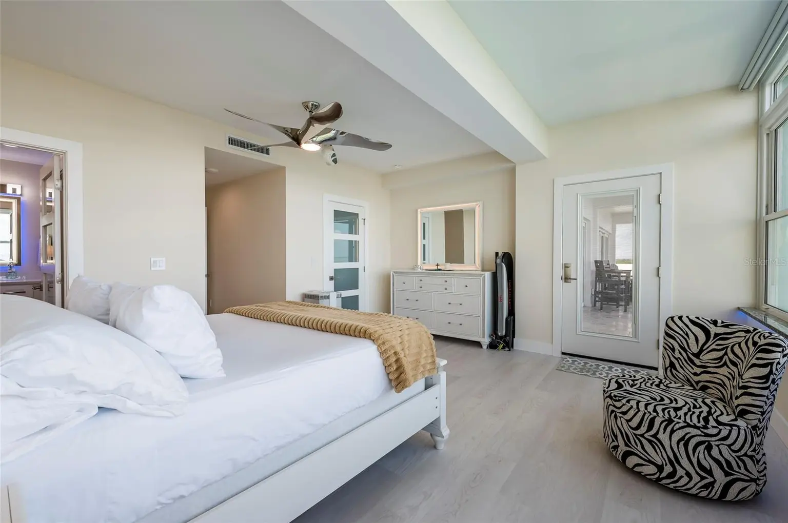 1365 SNELL ISLE BOULEVARD NE #9A, ST PETERSBURG, FL, photo 42 of 74