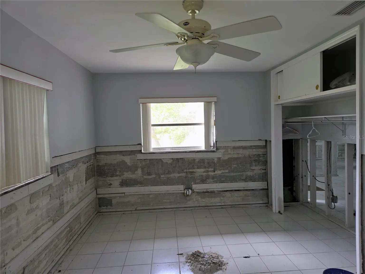 1595 ARIZONA AVENUE NE, ST PETERSBURG, FL, photo 11 of 23