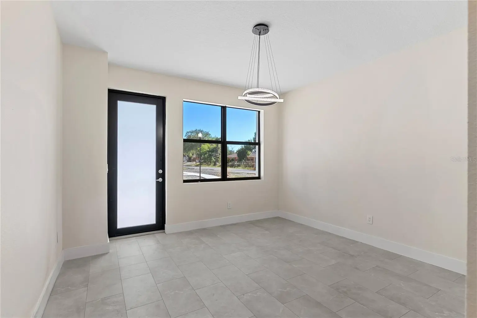 4352 FONTANAROSA VILLAGE COURT, TAMPA, FL, photo 5 of 33