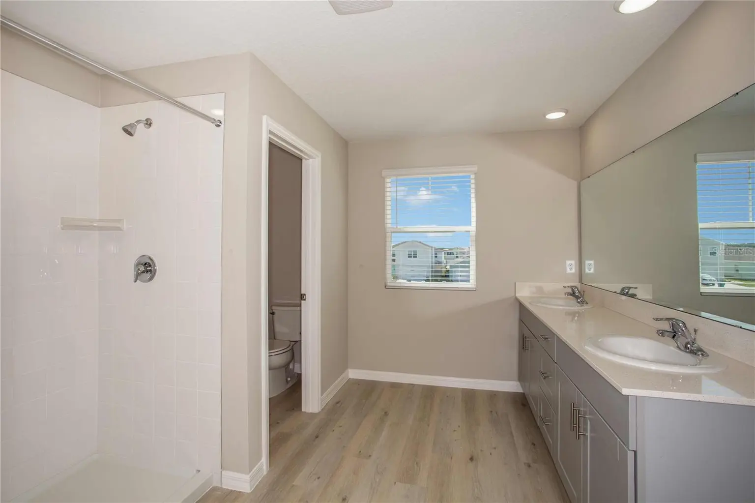 2167 LAWSON WAY, ZEPHYRHILLS, FL, photo 6 of 34