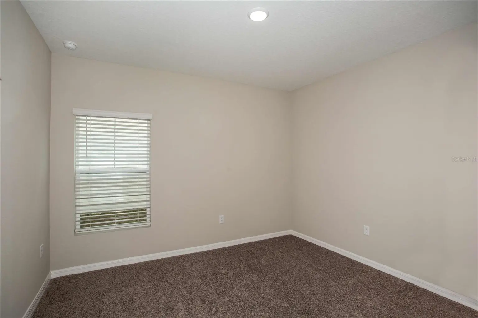 2167 LAWSON WAY, ZEPHYRHILLS, FL, photo 18 of 34