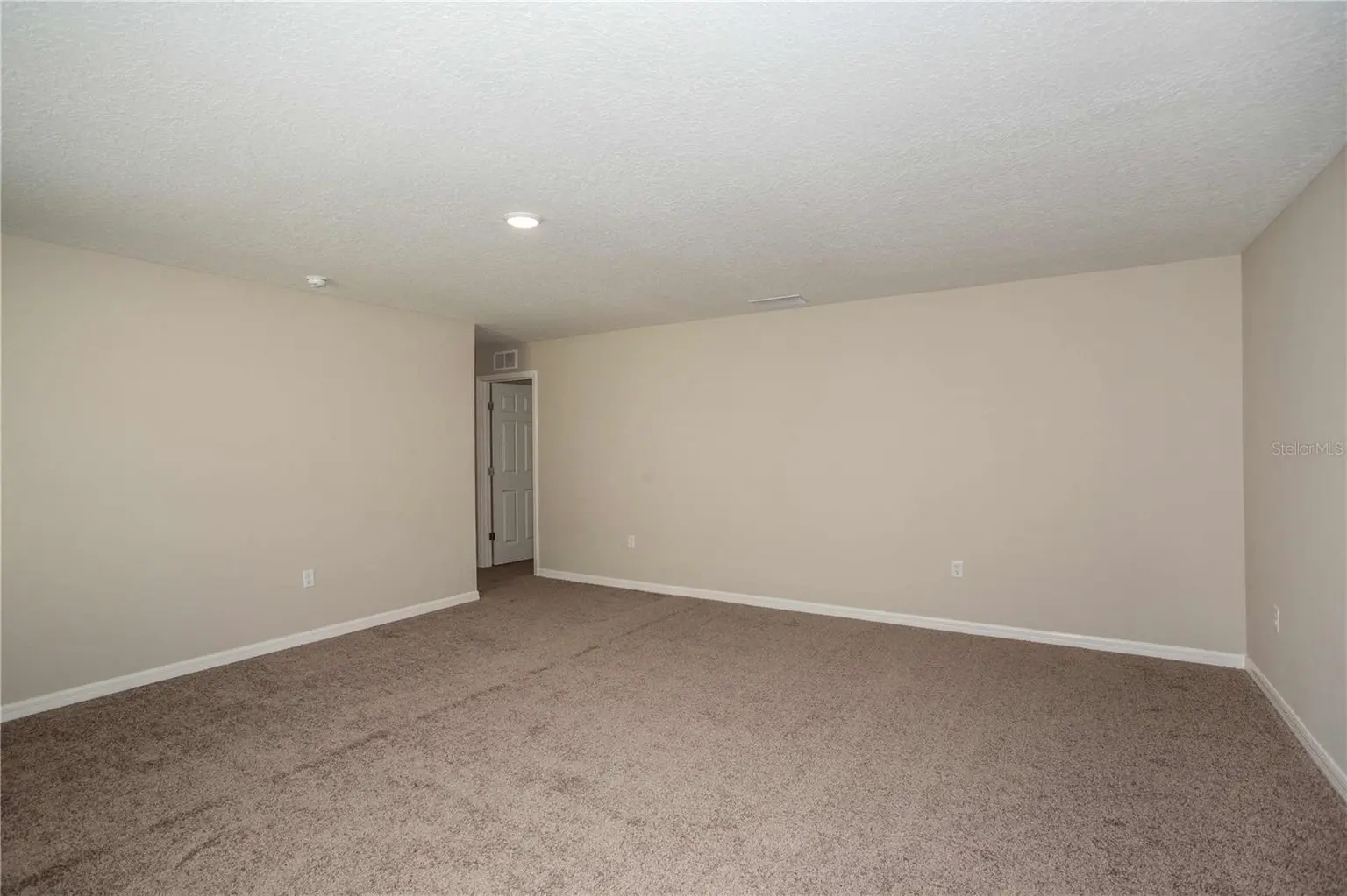 2167 LAWSON WAY, ZEPHYRHILLS, FL, photo 23 of 34