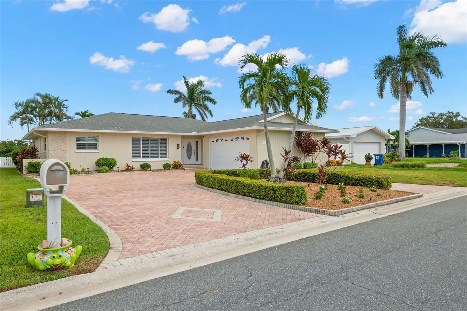 12305 4TH STREET E, TREASURE ISLAND, FL, photo 3 of 50