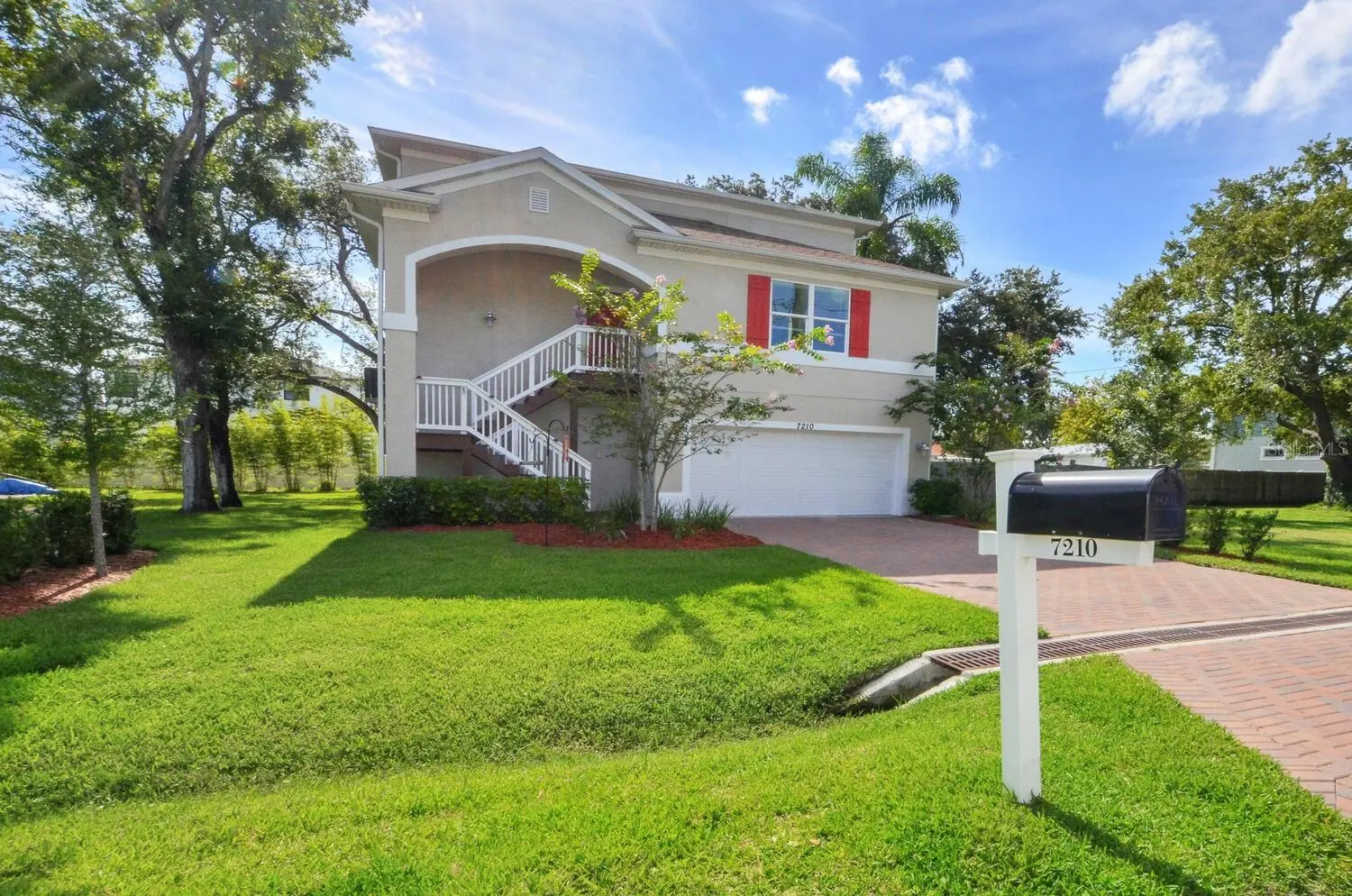 7210 S MASCOTTE STREET, TAMPA, FL, photo 2 of 34