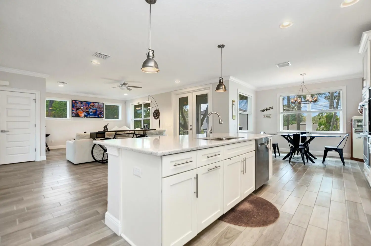 7210 S MASCOTTE STREET, TAMPA, FL, photo 16 of 34