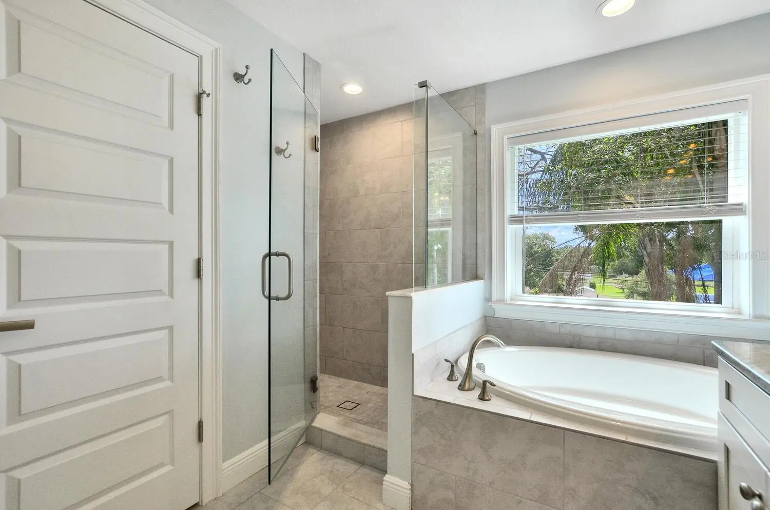 7210 S MASCOTTE STREET, TAMPA, FL, photo 26 of 34