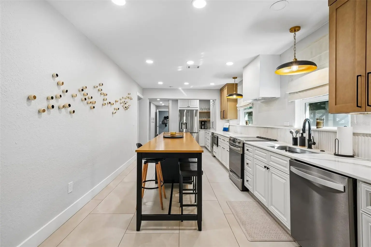185 24TH AVENUE N, ST PETERSBURG, FL, photo 11 of 52