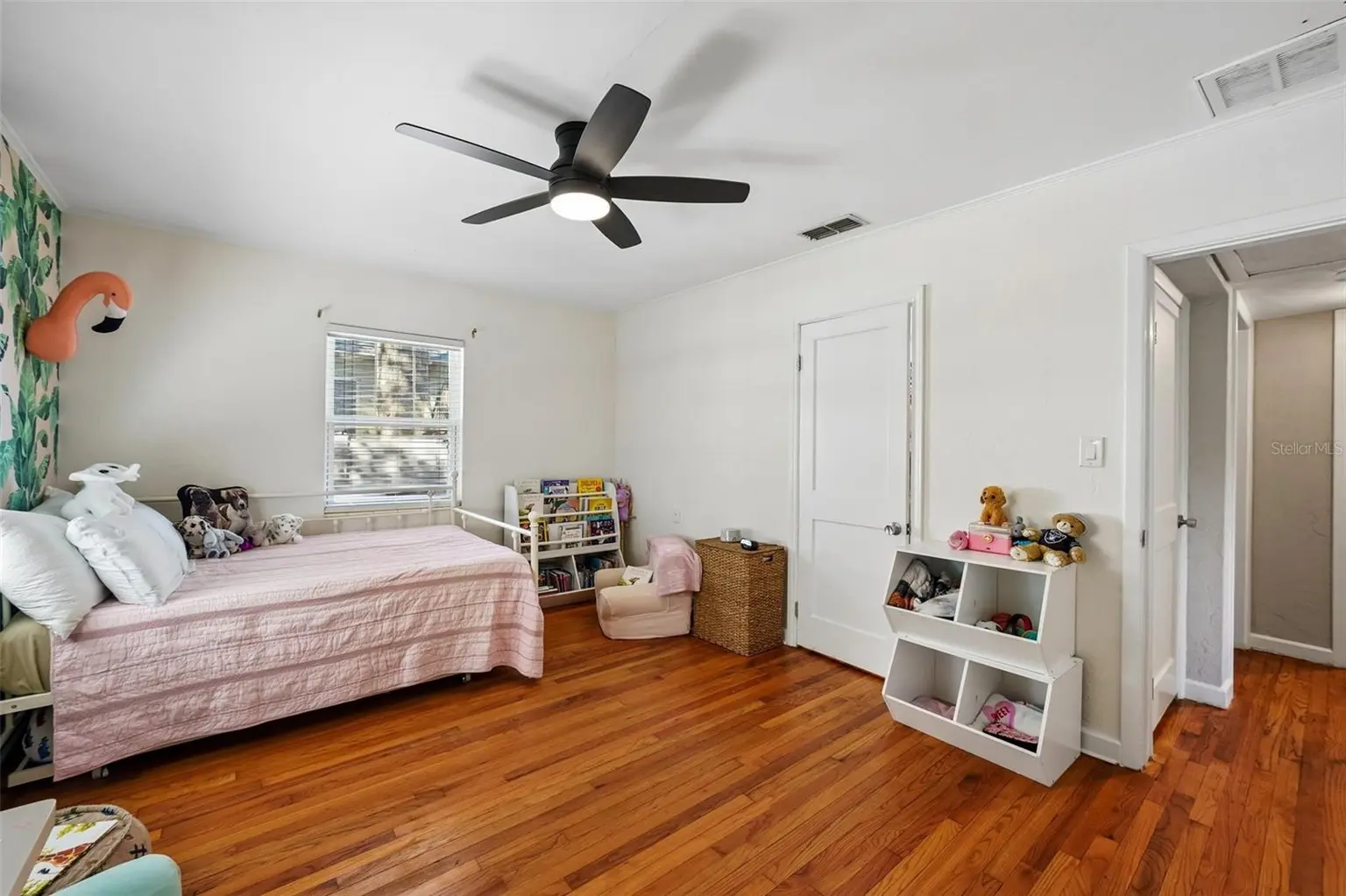 185 24TH AVENUE N, ST PETERSBURG, FL, photo 16 of 52