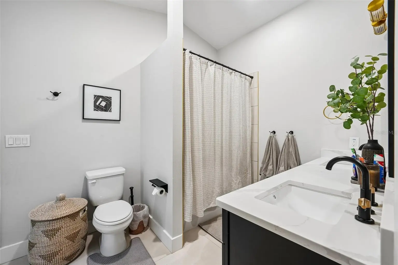 185 24TH AVENUE N, ST PETERSBURG, FL, photo 18 of 52