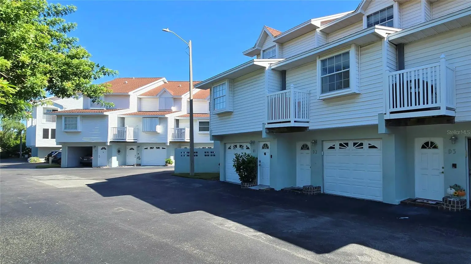 19201 VISTA LANE #D2, INDIAN SHORES, FL, photo 2 of 100