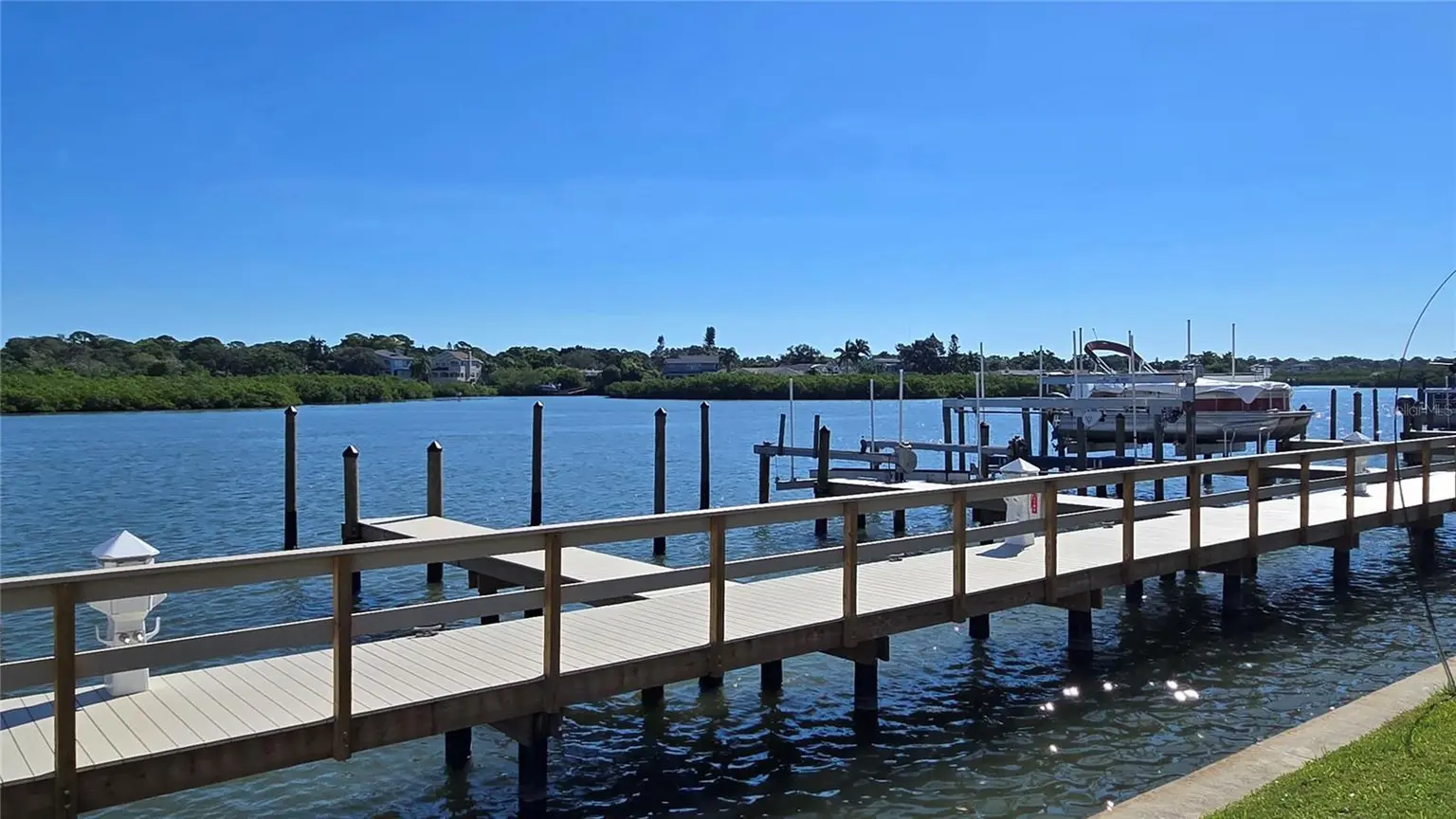 19201 VISTA LANE #D2, INDIAN SHORES, FL, photo 3 of 100