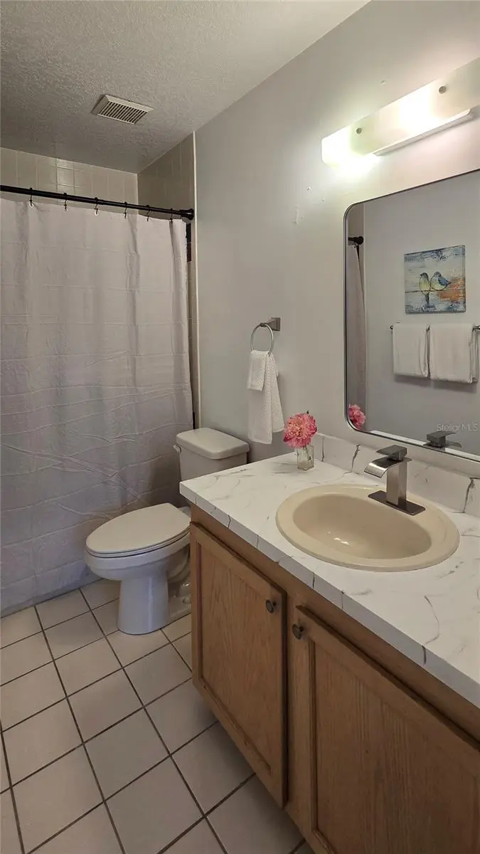 19201 VISTA LANE #D2, INDIAN SHORES, FL, photo 17 of 100