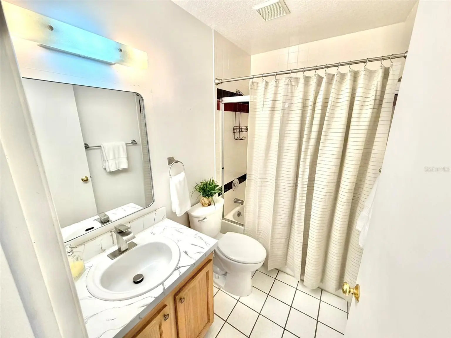19201 VISTA LANE #D2, INDIAN SHORES, FL, photo 59 of 100