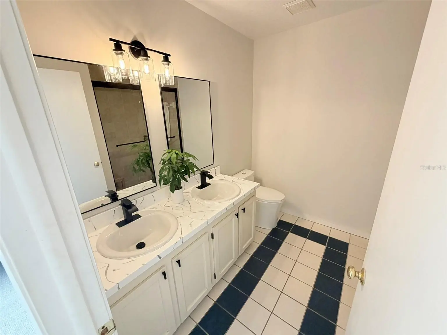 19201 VISTA LANE #D2, INDIAN SHORES, FL, photo 88 of 100