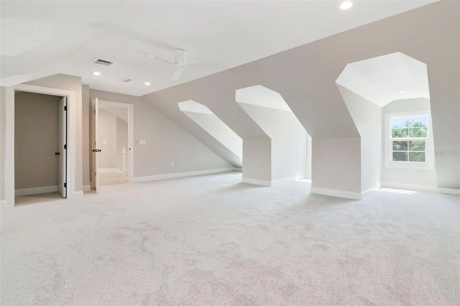 4706 W SAN JOSE STREET, TAMPA, FL, photo 66 of 83