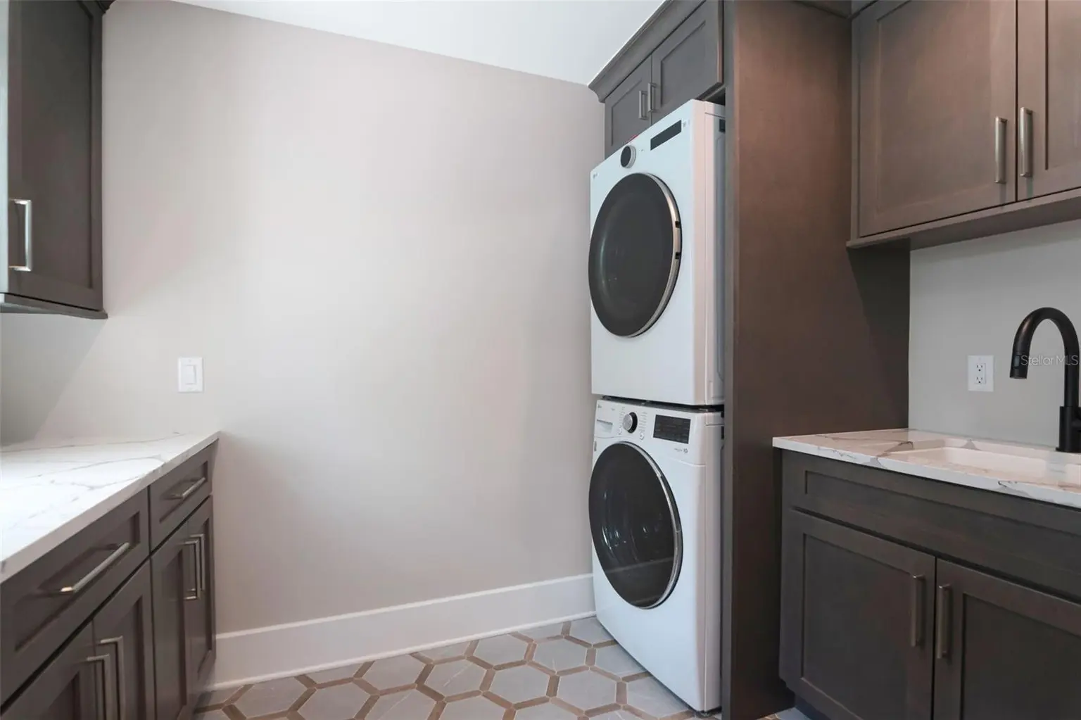 4706 W SAN JOSE STREET, TAMPA, FL, photo 78 of 83